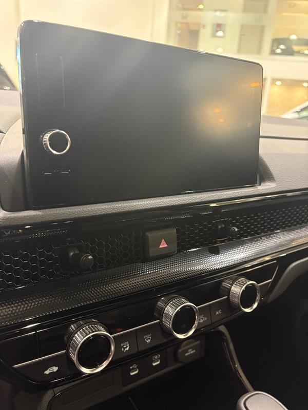 2026 Honda CR-V - Image 7