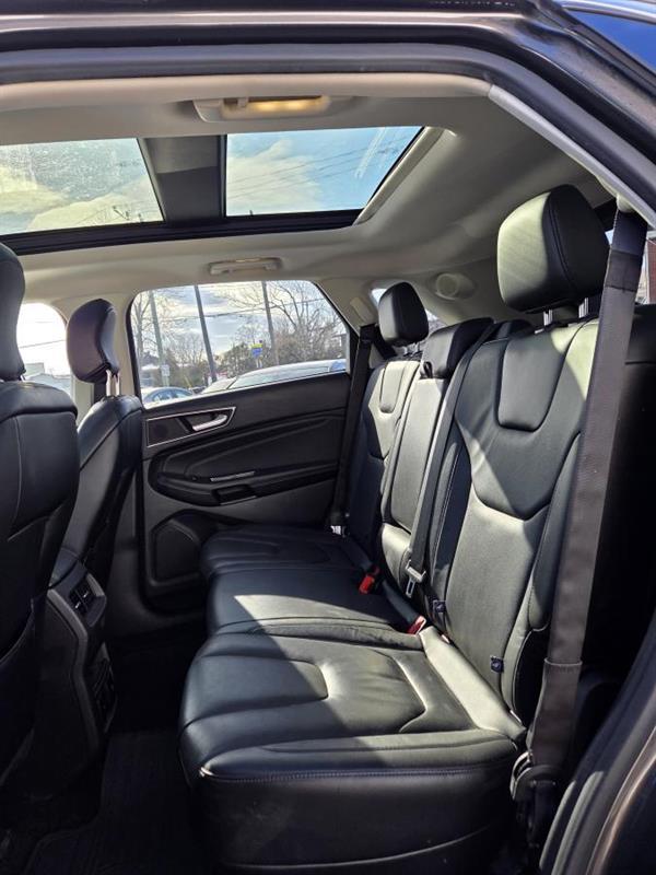 2015 Ford Edge - Image 13