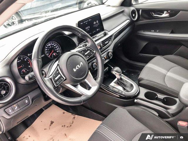 kia Forte 2023 - 12