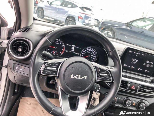 kia Forte 2023 - 13