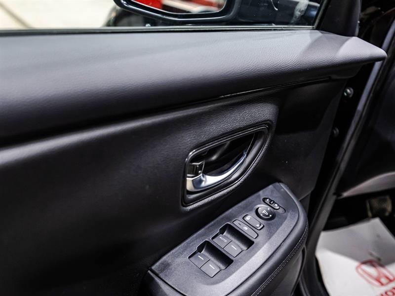 2023 Honda HR-V - Image 11