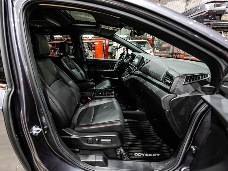 2025 Honda Odyssey - Image 20