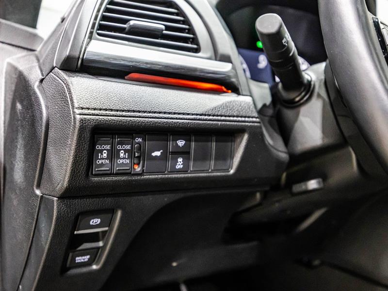 2025 Honda Odyssey - Image 24