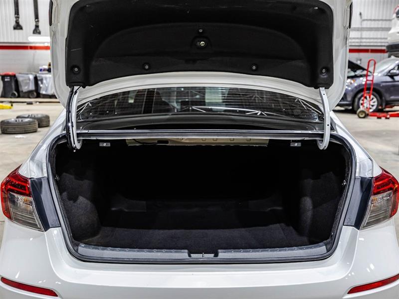 2022 Honda Civic - Image 15