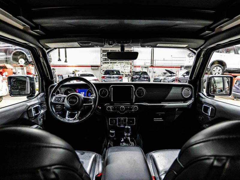 2021 Jeep Wrangler - Image 15