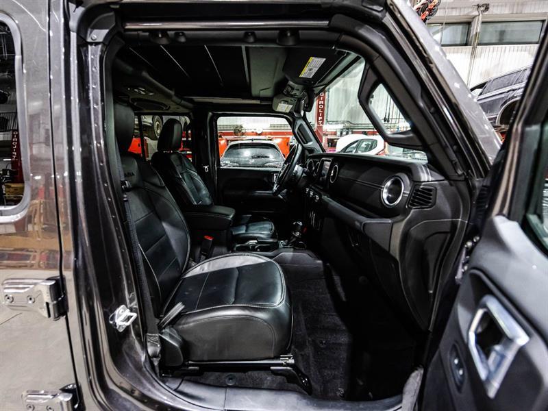 2021 Jeep Wrangler - Image 18