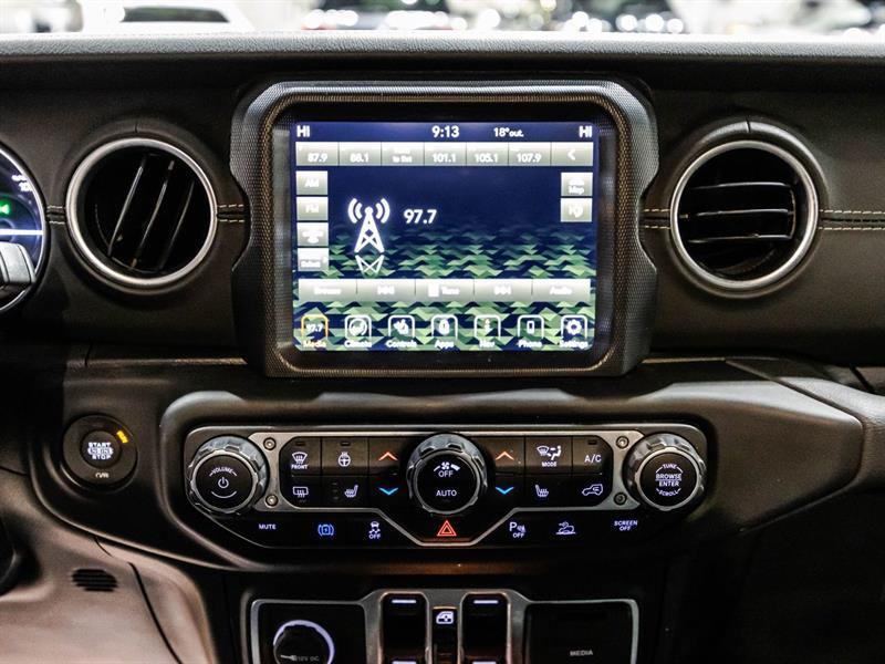 2021 Jeep Wrangler - Image 25