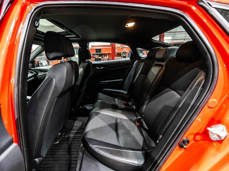 2019 Honda Civic - Image 14
