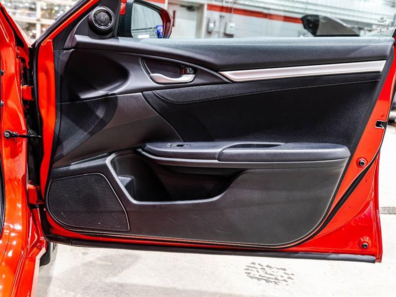 2019 Honda Civic - Image 17