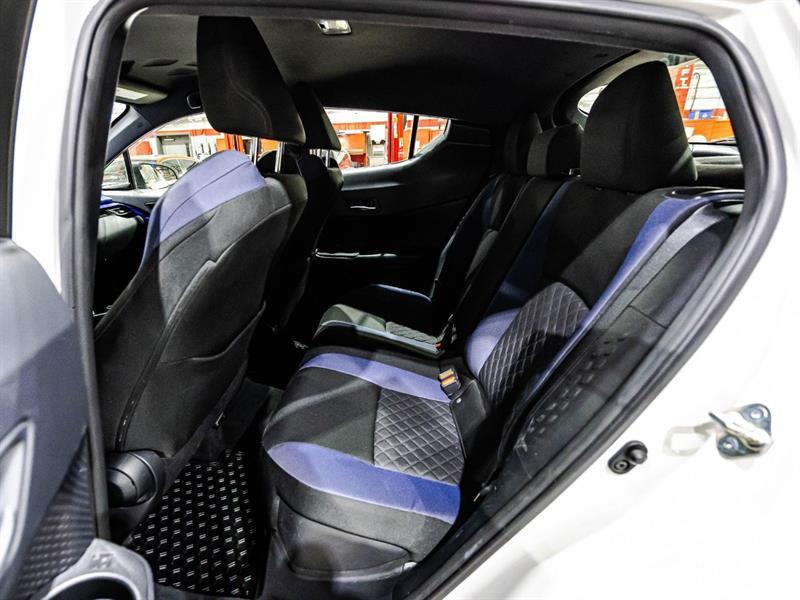 2021 Toyota C-HR - Image 13