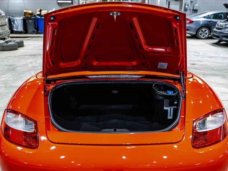 2006 Porsche Boxster - Image 12