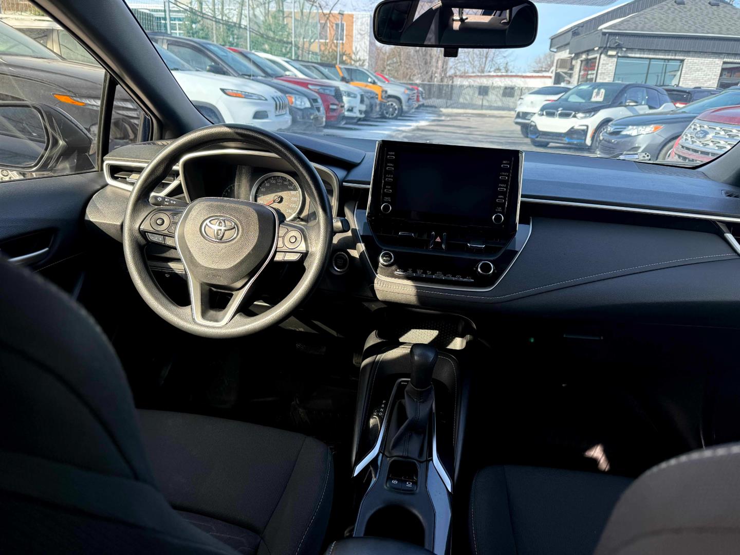 toyota Corolla Hatchback 2021 - 26