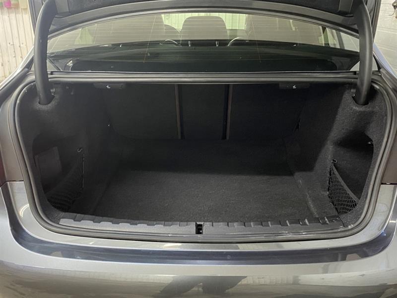 bmw 3 Series 2021 - 32