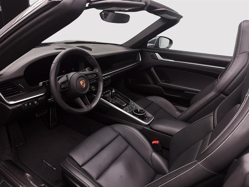 porsche 911 2025 - 16