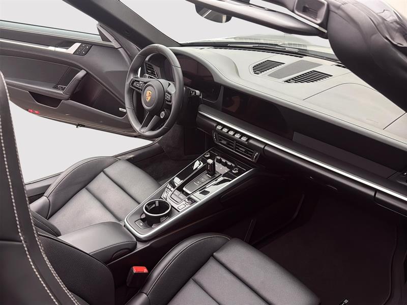 porsche 911 2025 - 29