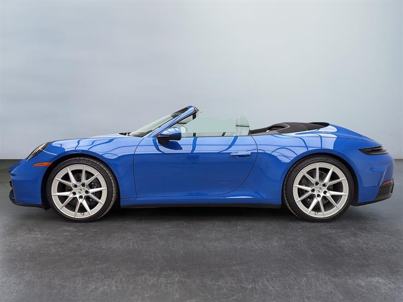 porsche 911 2025 - 2