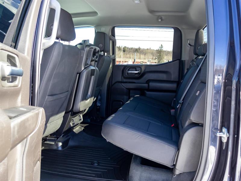 chevrolet Silverado 2023 - 27