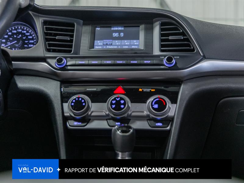 hyundai Elantra 2019 - 25