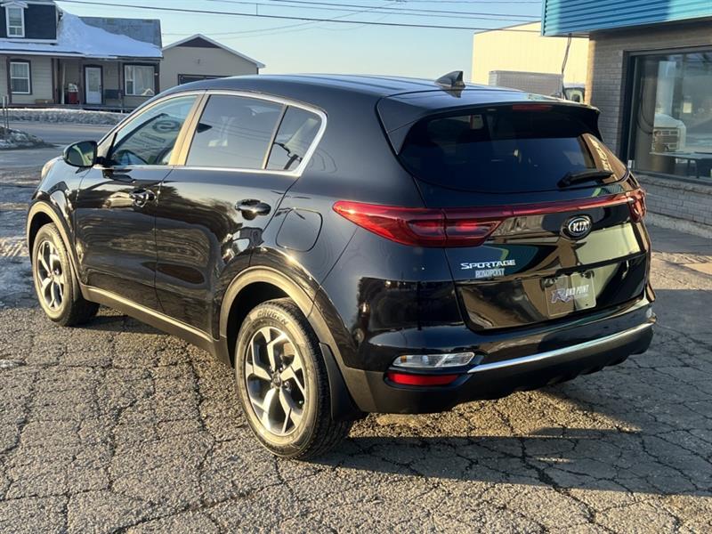 kia Sportage 2022 - 11