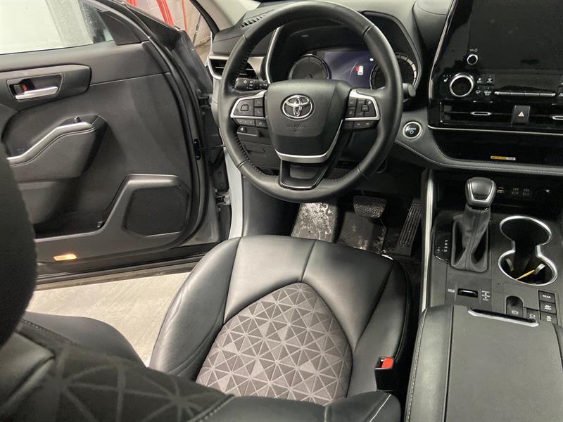 toyota Highlander 2024 - 32