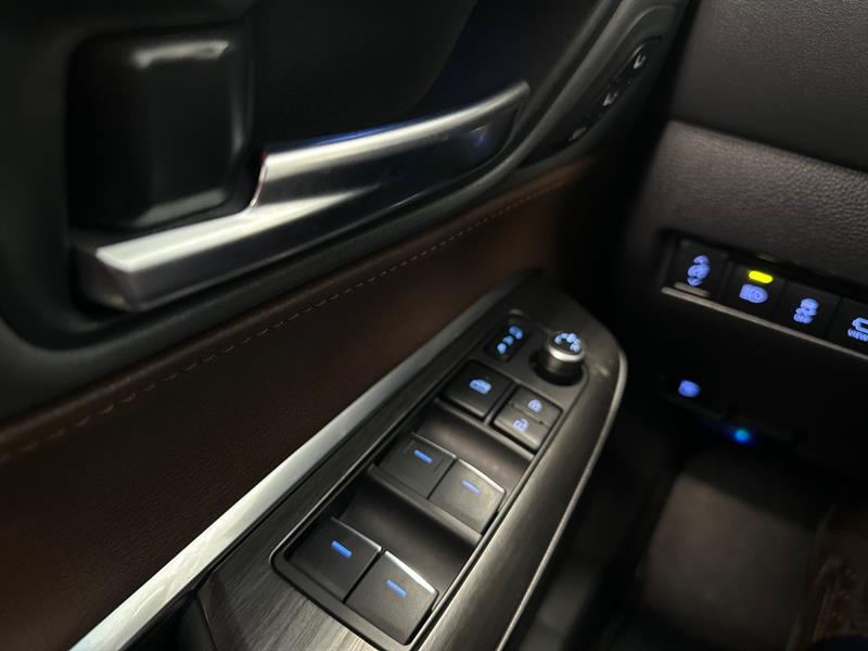 toyota Venza 2021 - 38