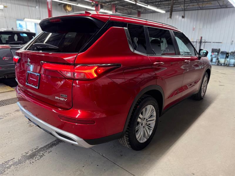 mitsubishi Outlander Plug-In Hybrid 2024 - 4