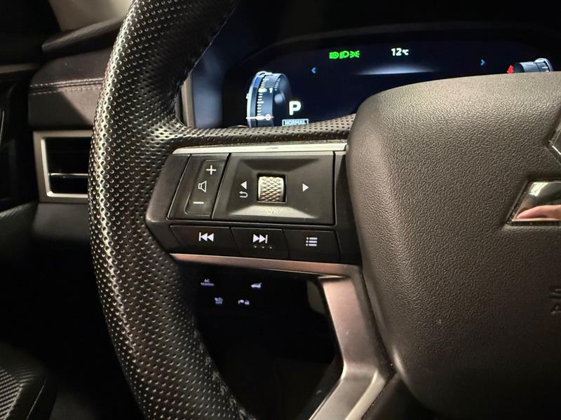 mitsubishi Outlander Plug-In Hybrid 2024 - 27