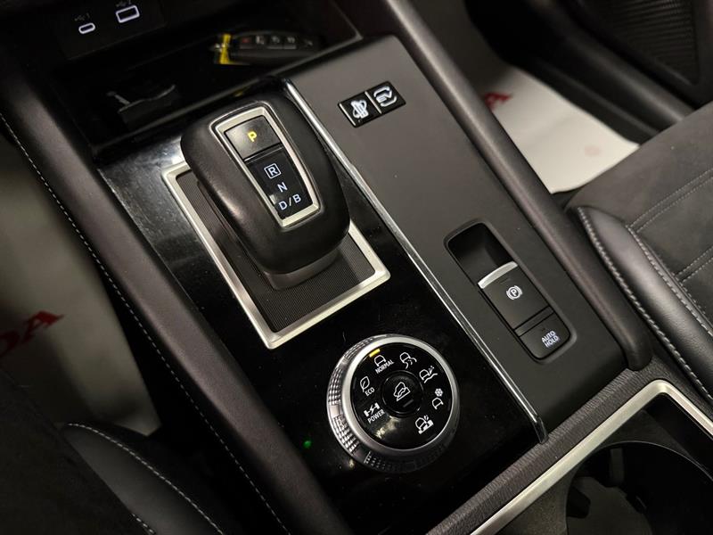mitsubishi Outlander Plug-In Hybrid 2024 - 34