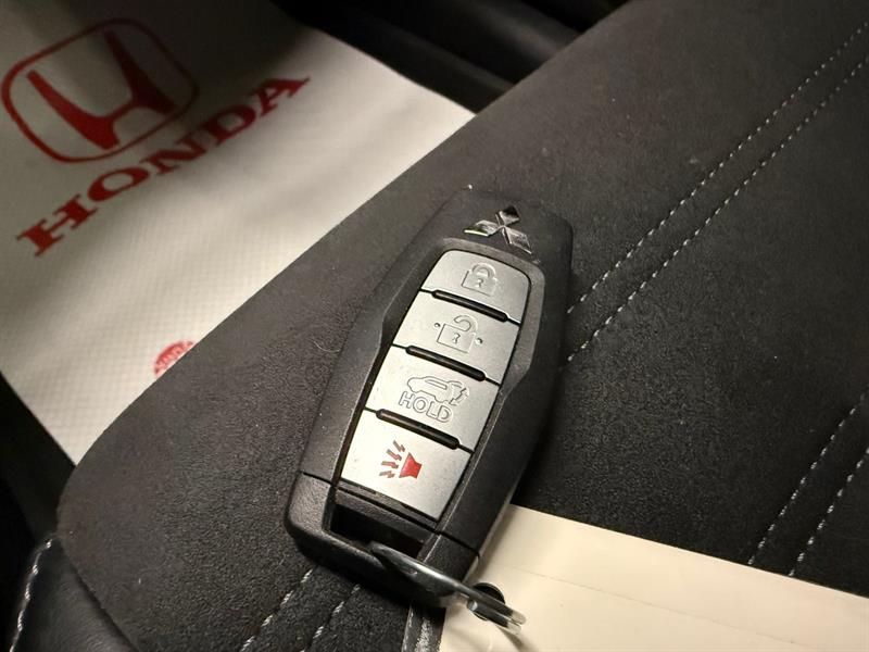 mitsubishi Outlander Plug-In Hybrid 2024 - 35