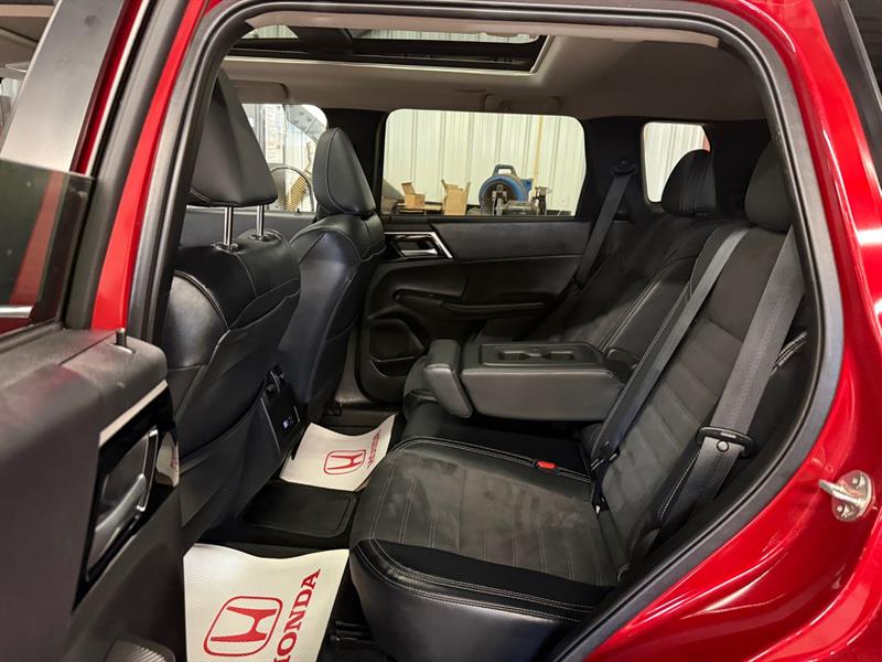 mitsubishi Outlander Plug-In Hybrid 2024 - 38