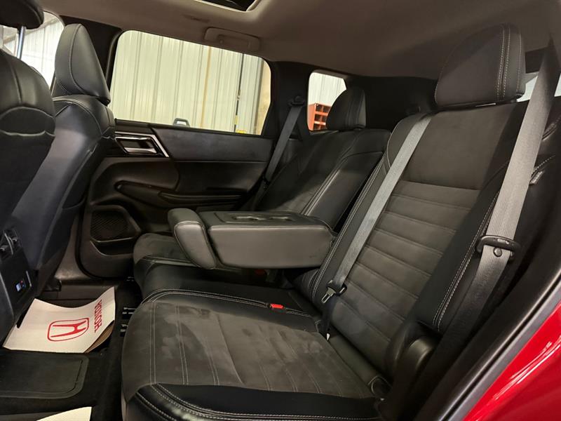 mitsubishi Outlander Plug-In Hybrid 2024 - 39