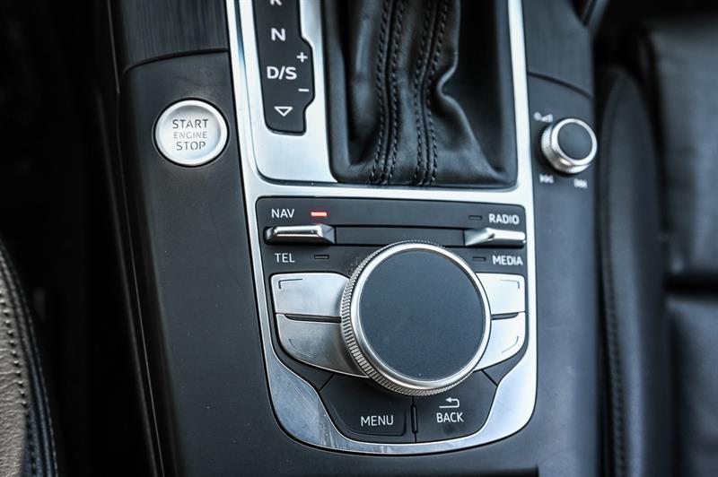 audi A3 e-tron 2016 - 18