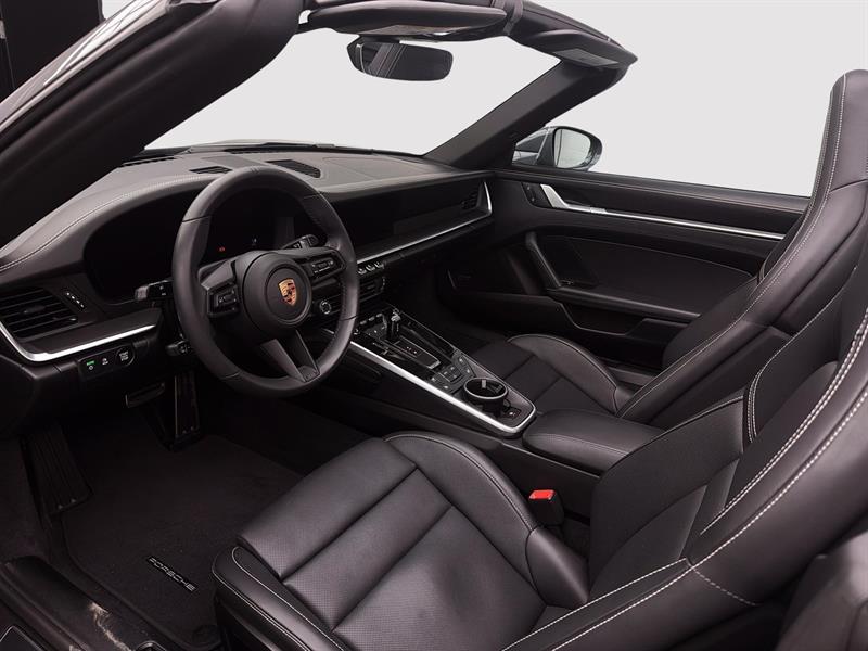 porsche 911 2025 - 16
