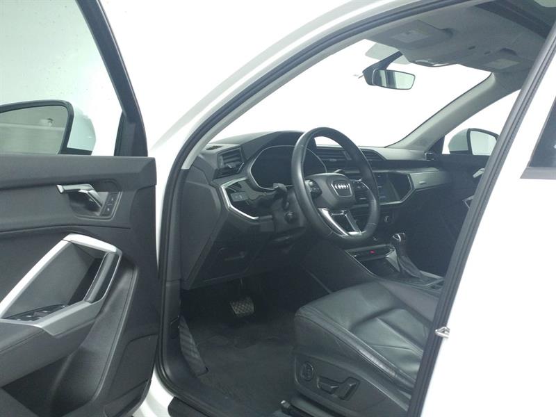 audi Q3 2019 - 11