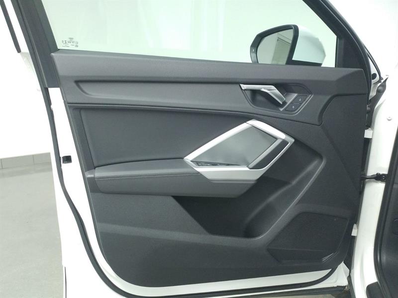 audi Q3 2019 - 12