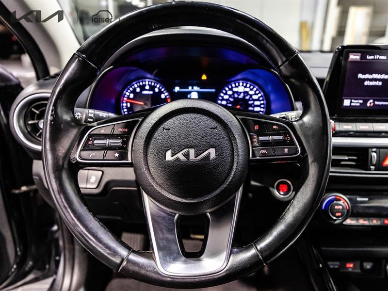 2023 Kia Forte - Image 23