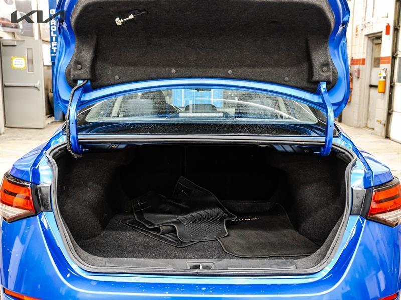 2023 Nissan Sentra - Image 16