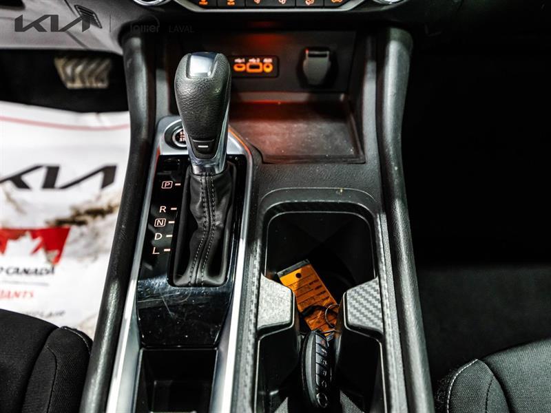 2023 Nissan Sentra - Image 25