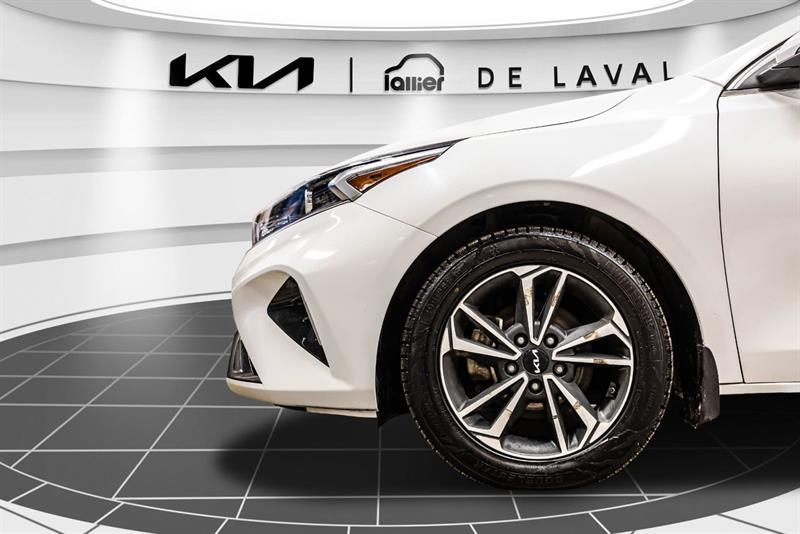 2024 Kia Forte - Image 10