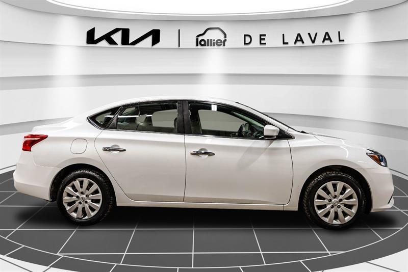 2018 Nissan Sentra - Image 9