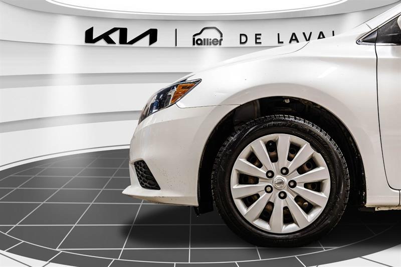 2018 Nissan Sentra - Image 10