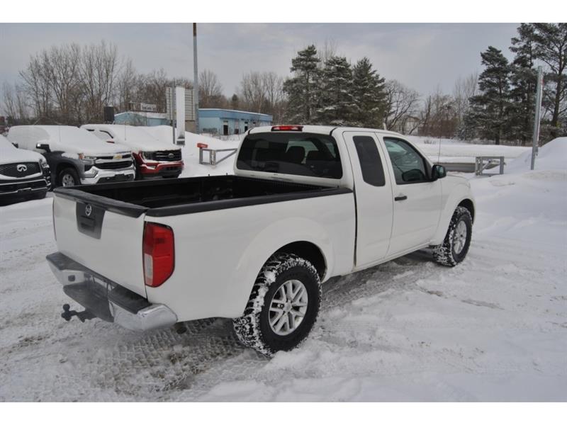 2015 Nissan Frontier - Image 5