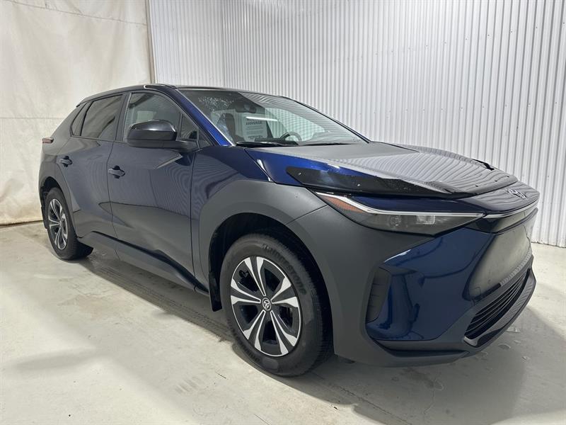 2023 Toyota BZ4X - Image 10