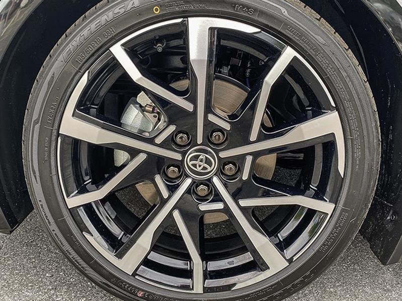 2026 Toyota Prius - Image 8