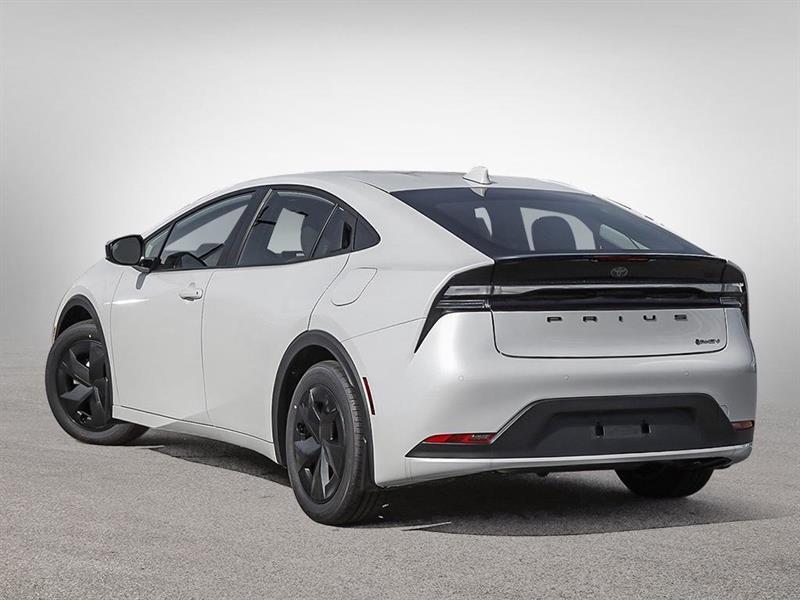 2026 Toyota Prius - Image 4