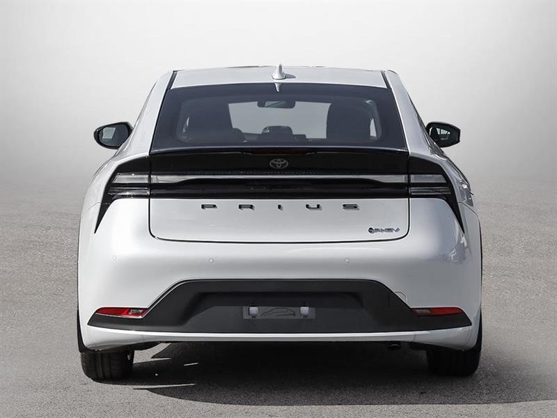 2026 Toyota Prius - Image 5