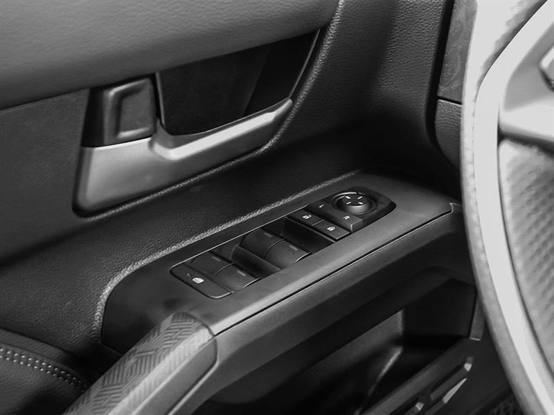 2025 Toyota Tacoma - Image 13