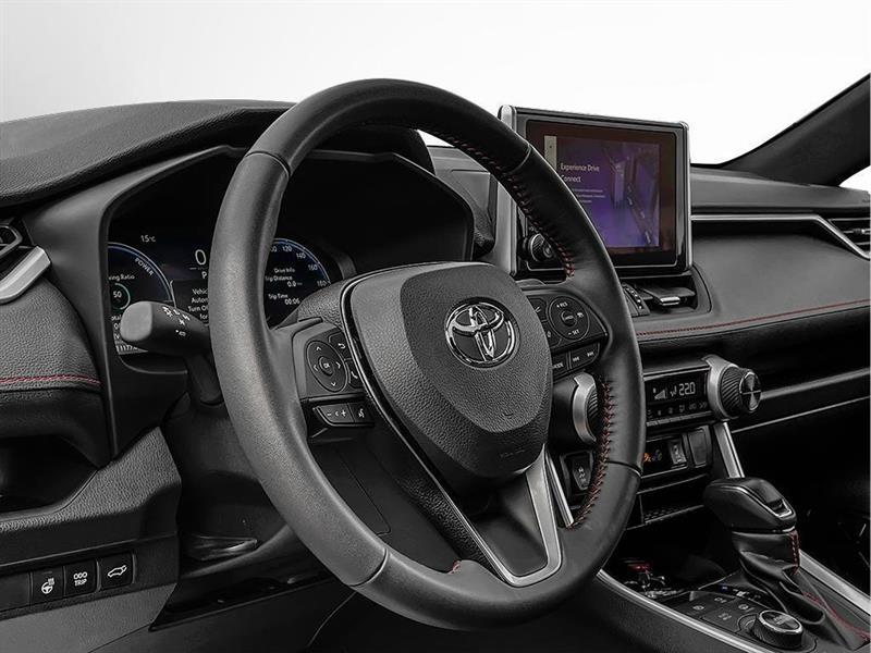 2025 Toyota RAV4 - Image 8