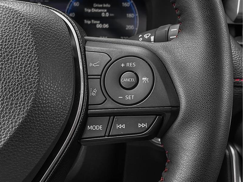 2025 Toyota RAV4 - Image 11