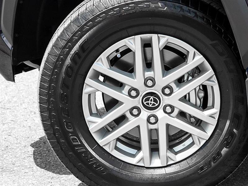 2026 Toyota Tundra - Image 8